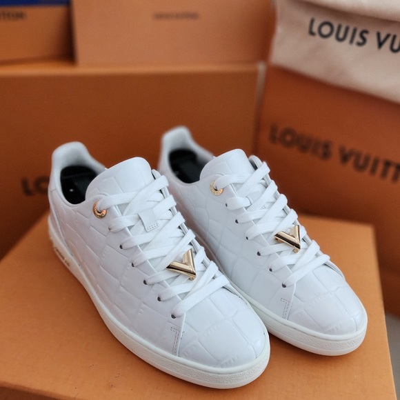 LIKE NEW! Louis Vuitton Frontrow Low Top Leather Croc Embossed Sneakers Size 36 - Picture 2 of 11